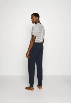 Pier One 2 Pack - Pyjamabroek - Dark Blue/Mottled Light Grey -Mode Kleding Winkel 058df6f0d3f34a2aaf1cb22da08558a8