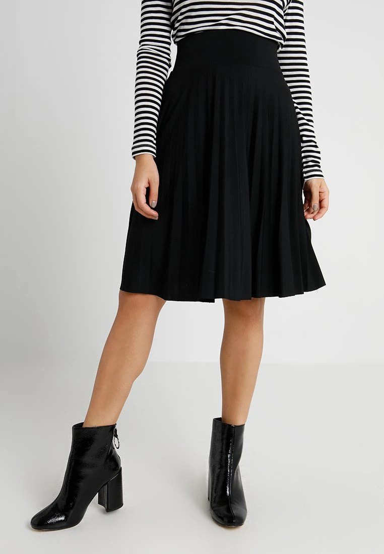 A-Lijn Rok - Black 1 A-Lijn Rok - Black
