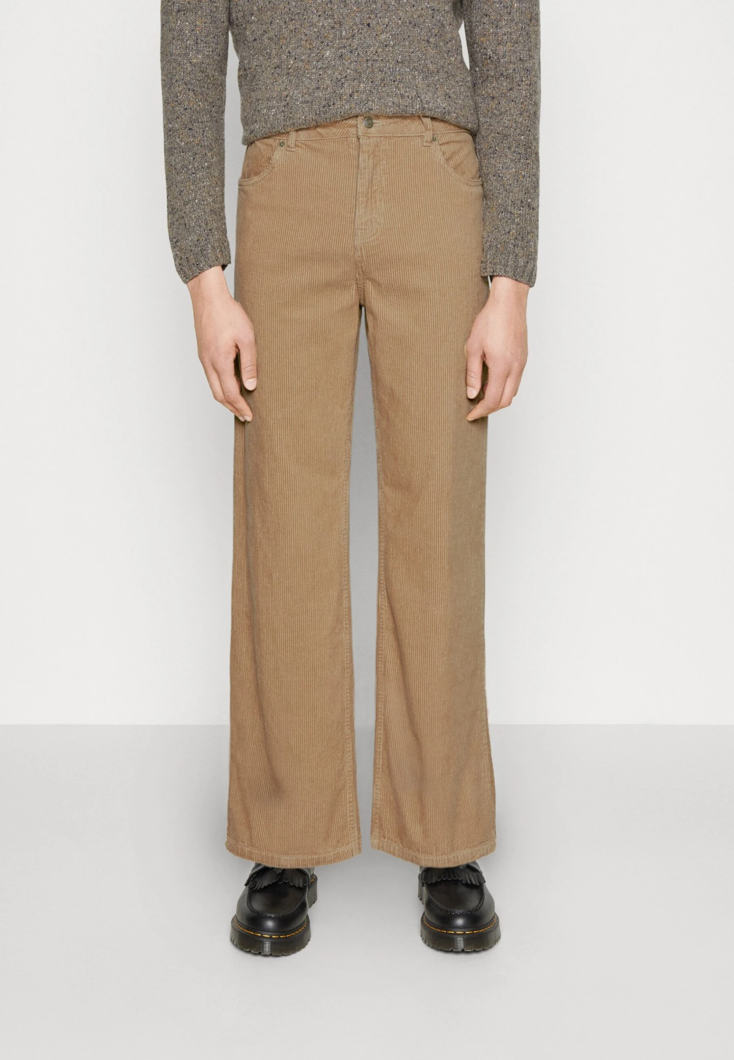 YOURTURN Corduroy Wide Leg - Broek - Tan 1 YOURTURN Corduroy Wide Leg - Broek - Tan