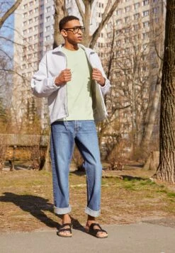 Pier One Unisex - Pantoffels - Black -Mode Kleding Winkel 21323aaf96c24ccbb412a95ef516eddd