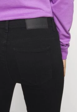 Noisy May Nmkimmy Ank Dart - Jeans Skinny Fit - Black Denim -Mode Kleding Winkel 226642f0db80497bae44a69a44f8e91e