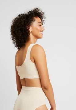 Magic Bodyfashion Comfort Bra - Bustier - Nude -Mode Kleding Winkel 22e5b1375dc8427e8bffbfac02e66caa