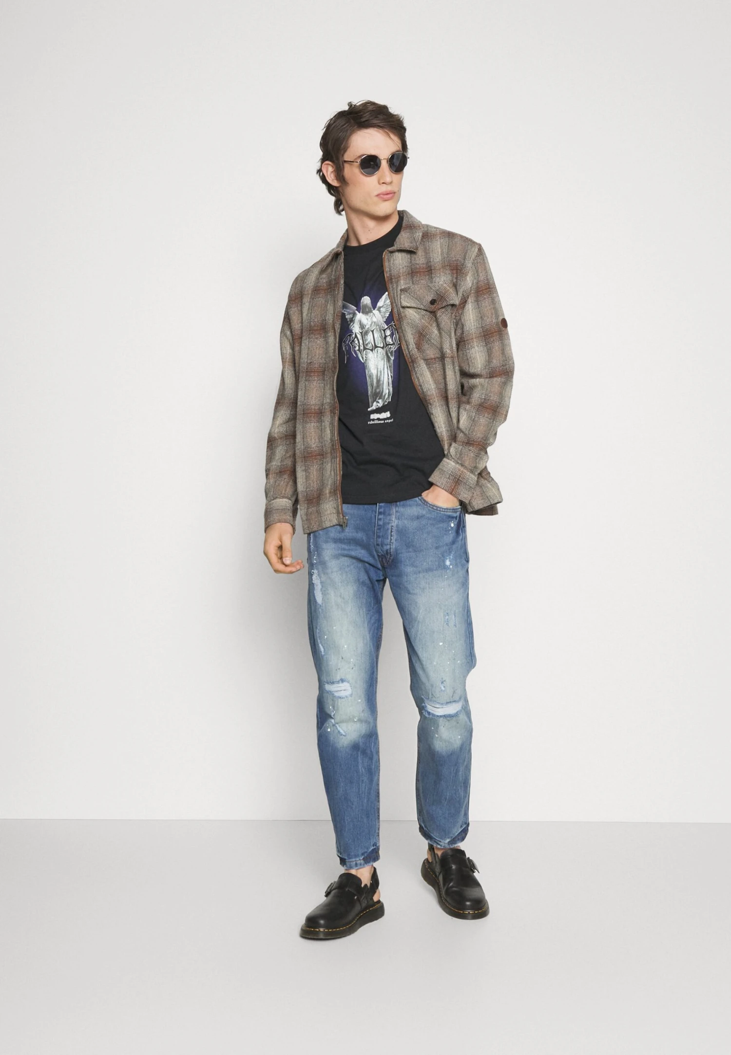 YOURTURN Fallen Schoolzi - T-Shirt Print - Black 2 YOURTURN Fallen Schoolzi - T-Shirt Print - Black - Afbeelding 2