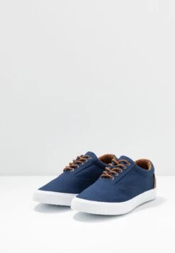 Pier One Sneakers Laag - Dark Blue 8 Pier One Sneakers Laag - Dark Blue -Mode Kleding Winkel 3562acd875c1487290c93f900998baac