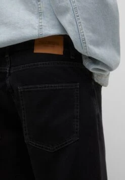 PULL & BEAR Wide - Relaxed Fit Jeans - Black 11 PULL & BEAR Wide - Relaxed Fit Jeans - Black -Mode Kleding Winkel 389c5028af664dc68f86009e85eebdb0