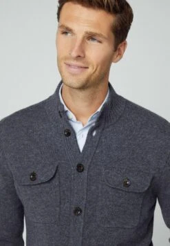 Hackett London Chest Pocket Fb - Vest - Charcoal Grey -Mode Kleding Winkel 3f8292551eb54e9fb8a0bb8de2d78521