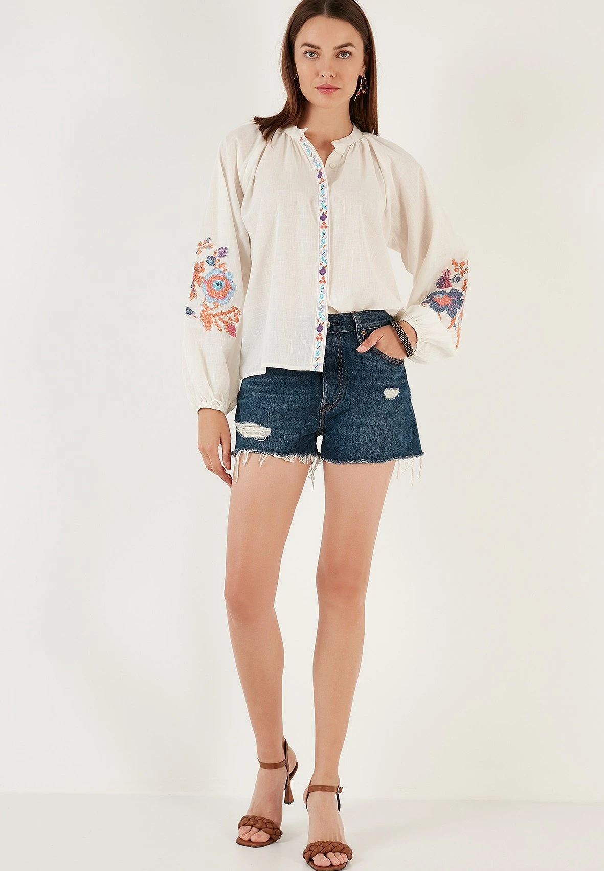 LELA Blouse - White 2 LELA Blouse - White - Afbeelding 2