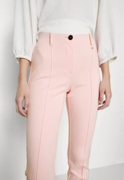 MARC CAIN Broek - Soft Powder Pink 15 MARC CAIN Broek - Soft Powder Pink -Mode Kleding Winkel 56e4325bdf3441e192fe9c307f51a315