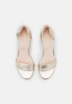 Anna Field Leather- Sandalen - Gold 11 Anna Field Leather- Sandalen - Gold -Mode Kleding Winkel 6682ce8fcadf48f087c051f73398f483