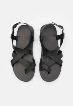 Pier One Teensandalen - Black 9 Pier One Teensandalen - Black -Mode Kleding Winkel 6818b30d26474e658a275654bdec1e84