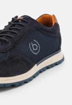 Bugatti Stranger - Sneakers Laag - Dark Blue -Mode Kleding Winkel 6988f5e529b1424f90e16fcc1b4aa80c