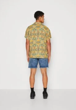 Kaotiko Shirt Jordania Unisex - Overhemdblouse - Mustard -Mode Kleding Winkel 69b09e957bd141f38c758deb319b3dbf