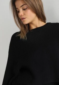 Even&Odd Cropped Jumper - Trui - Black -Mode Kleding Winkel 7158b709a0b24b25bcc975a88a9dfa80