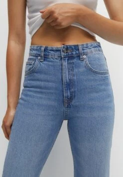 PULL & BEAR High Waist - Straight Leg Jeans - Stone Blue Denim -Mode Kleding Winkel 78563639e6ab487785af196d5aa224c3