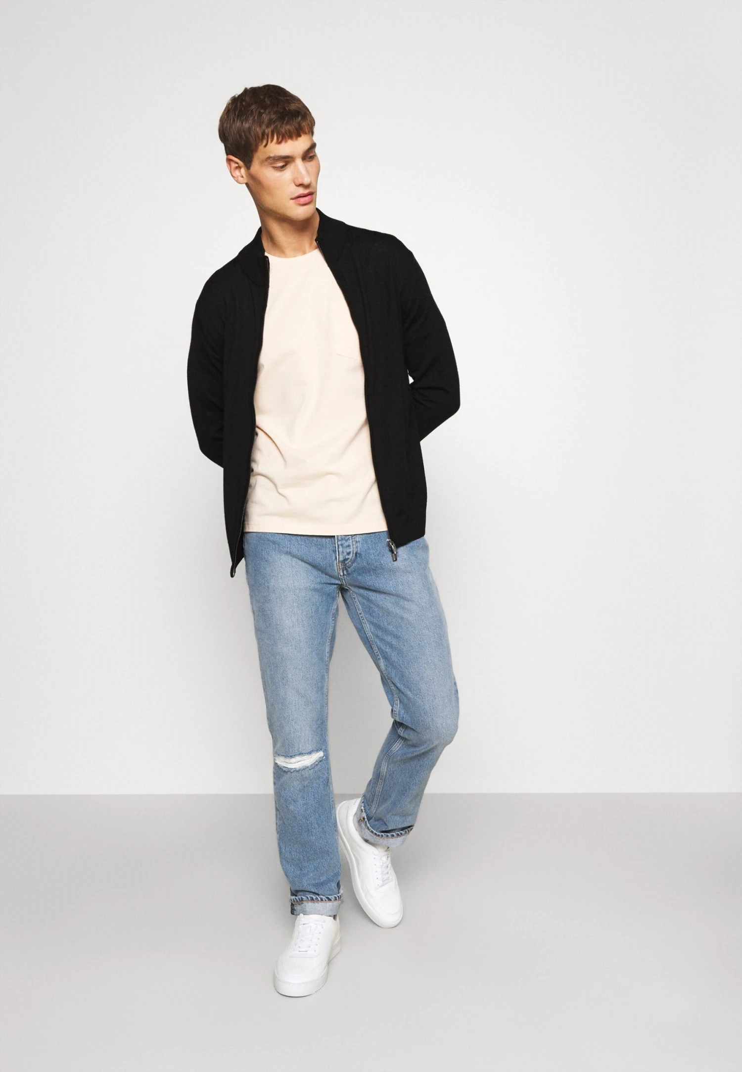 Emporio Armani Cardigan - Vest - Nero 2 Emporio Armani Cardigan - Vest - Nero - Afbeelding 2