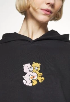 YOURTURN Care Bears Unisex - Hoodie - Black -Mode Kleding Winkel 85a6a7e19e37411a92be79c8580719d2