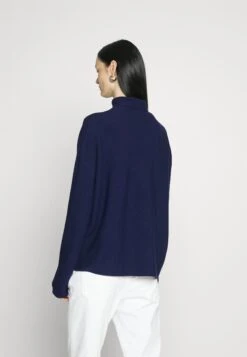 DRYKORN Liora - Trui - Blue -Mode Kleding Winkel 86002e64a9004be5bec514c0e31f9f4c