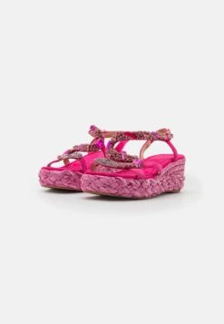 Alma En Pena Sandalen Met Sleehak - Fuxia 8 Alma En Pena Sandalen Met Sleehak - Fuxia -Mode Kleding Winkel 8df6a45e4458471c86154aa5260400b8