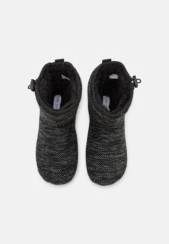 Pier One Pantoffels - Black 9 Pier One Pantoffels - Black -Mode Kleding Winkel 90fbbefcf7674038ba88229a5c5626d7