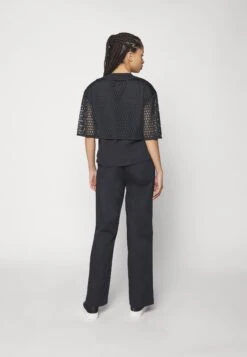 Adidas Originals Big Logo Tee 2 In 1 - T-Shirt Print - Black 15 Adidas Originals Big Logo Tee 2 In 1 - T-Shirt Print - Black -Mode Kleding Winkel 973d36689c9b419ca4bfcd15a6c9ead7