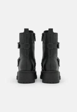 Tamaris Cowboy-/Bikerlaarsjes - Black 9 Tamaris Cowboy-/Bikerlaarsjes - Black -Mode Kleding Winkel 98317ba0cc88463b906d147c6be599e9