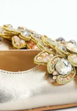 Alma En Pena Lagos - Hoge Hakken - Gold 9 Alma En Pena Lagos - Hoge Hakken - Gold -Mode Kleding Winkel 989d28168c1b4d6a98c3a0820827fe4a