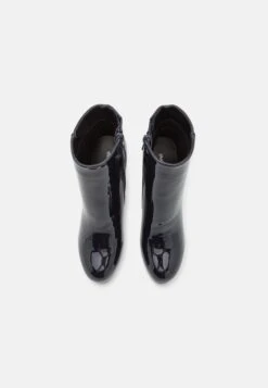 Even&Odd Enkellaarsjes Met Plateauzool - Dark Blue -Mode Kleding Winkel 9e24490e01a2403d9dafe728e7db5794