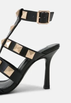 Steve Madden Capri - Sandalen - Black -Mode Kleding Winkel a0b571fa6d1047c2b9945b3664da910d