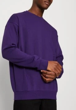 YOURTURN Unisex - Sweater - Purple 11 YOURTURN Unisex - Sweater - Purple -Mode Kleding Winkel a15f5e2097c34c5cbf5a04860b377c81