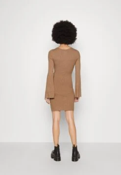 Even&Odd Knit Loose Fit Flared Sleeves Dress - Gebreide Jurk - Camel 8 Even&Odd Knit Loose Fit Flared Sleeves Dress - Gebreide Jurk - Camel -Mode Kleding Winkel a23ed7db08e747158081f9e23ee8b51d