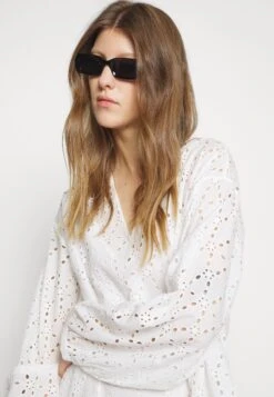 Minimum Pilma - Maxi-Jurk - White -Mode Kleding Winkel a26305ad1bce444ab42b9d0b102761d2