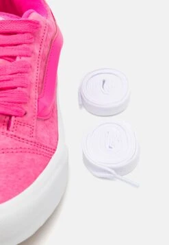 Vans Knu Skool Unisex - Skateschoenen - Pink Glow 11 Vans Knu Skool Unisex - Skateschoenen - Pink Glow -Mode Kleding Winkel a59914d850ec4203990fc5f6b9449100
