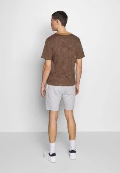 Pier One 2 Pack - Shorts -Light Grey /Black 10 Pier One 2 Pack - Shorts -Light Grey /Black -Mode Kleding Winkel a95507bb1b644136a259c68258b032f4