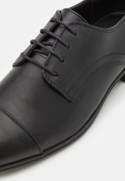 Pier One Sportieve Veterschoenen - Black -Mode Kleding Winkel b187f2f4d5f440f6ab266cd04baea543