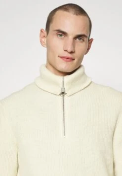 NN07 Holger - Trui - Ecru 9 NN07 Holger - Trui - Ecru -Mode Kleding Winkel b4b0eb5935dc413e8ea25192299855d1