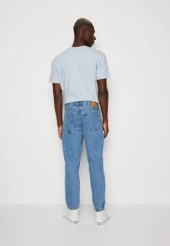 Redefined Rebel Kyoto - Relaxed Fit Jeans - Mid Blue 8 Redefined Rebel Kyoto - Relaxed Fit Jeans - Mid Blue -Mode Kleding Winkel b6500c6f00304540b967423306618b51