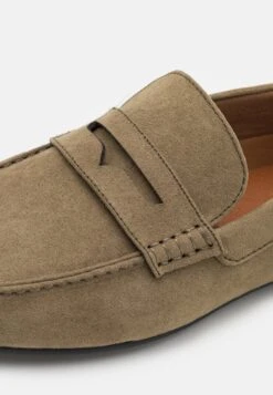 Pier One Unisex - Mocassins - Olive 11 Pier One Unisex - Mocassins - Olive -Mode Kleding Winkel b83ce5023459458684cd77d6054024cf