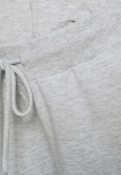 Slim Fit Joggers - Overbump - Trainingsbroek - Light Grey -Mode Kleding Winkel bdcb41bafe3945bd95f8e6c593930596