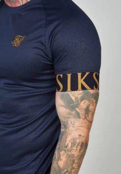 SikSilk Short Sleeve Dynamic Tech - T-Shirt Print - Navy 8 SikSilk Short Sleeve Dynamic Tech - T-Shirt Print - Navy -Mode Kleding Winkel bfabb9ce66b34d799dc182419059e819