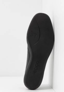 ECCO Simpil Loafer - Instappers - Black -Mode Kleding Winkel c3a1ebcb19ef4b8db759967814f41700