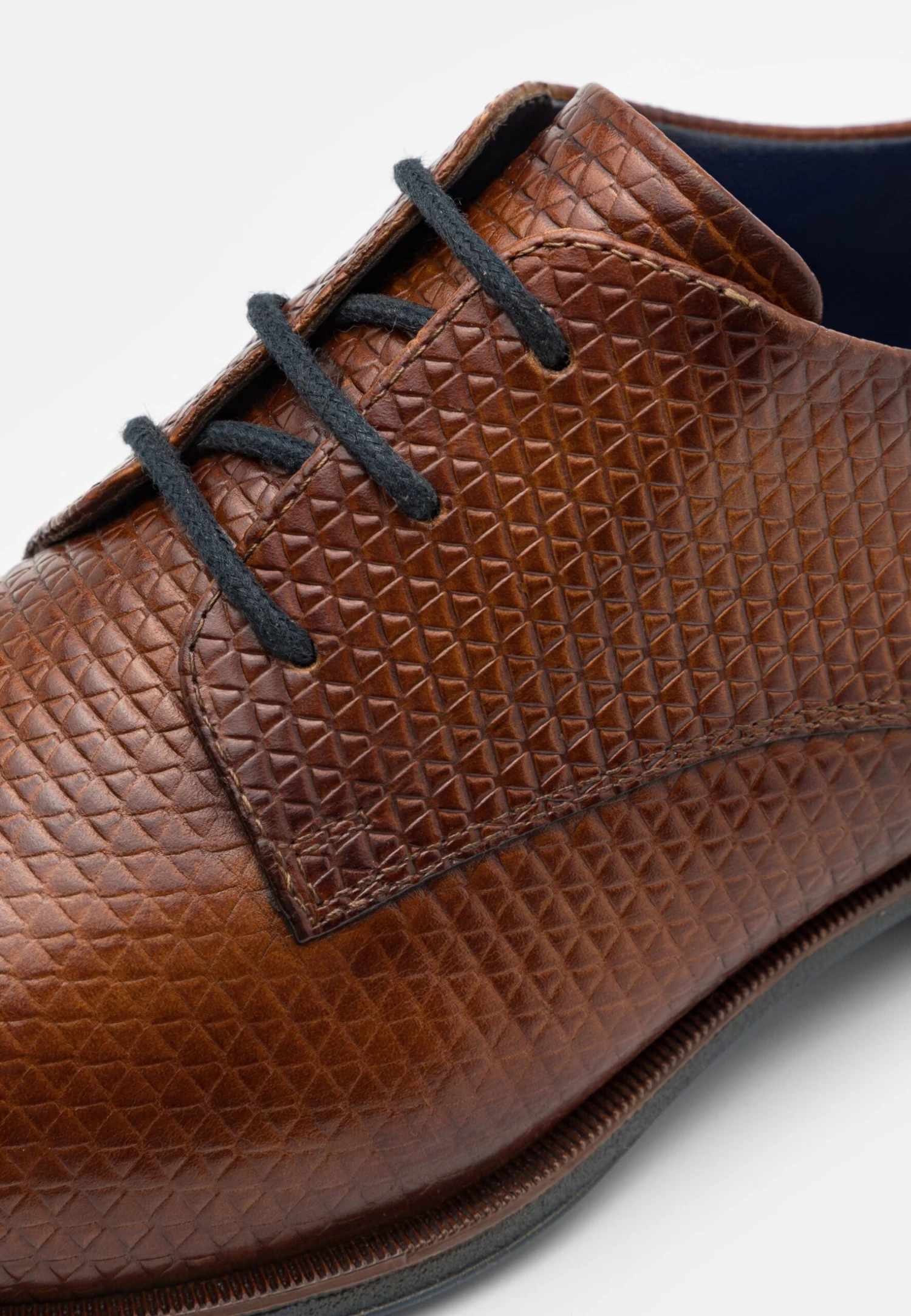 Bugatti Zavinio - Veterschoenen - Cognac 6 Bugatti Zavinio - Veterschoenen - Cognac - Afbeelding 6