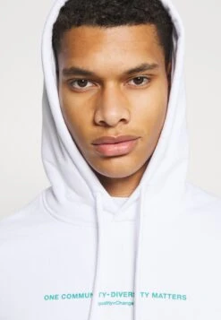 YOURTURN Unisex - Hoodie - White -Mode Kleding Winkel cc02735d57e34d6bb55d6134f1e64301
