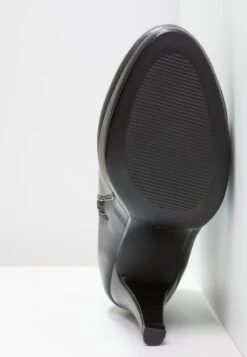 Anna Field Enkellaarsjes Met Hoge Hak - Black 12 Anna Field Enkellaarsjes Met Hoge Hak - Black -Mode Kleding Winkel d063efea68b74975b7aef877d4ea1eab