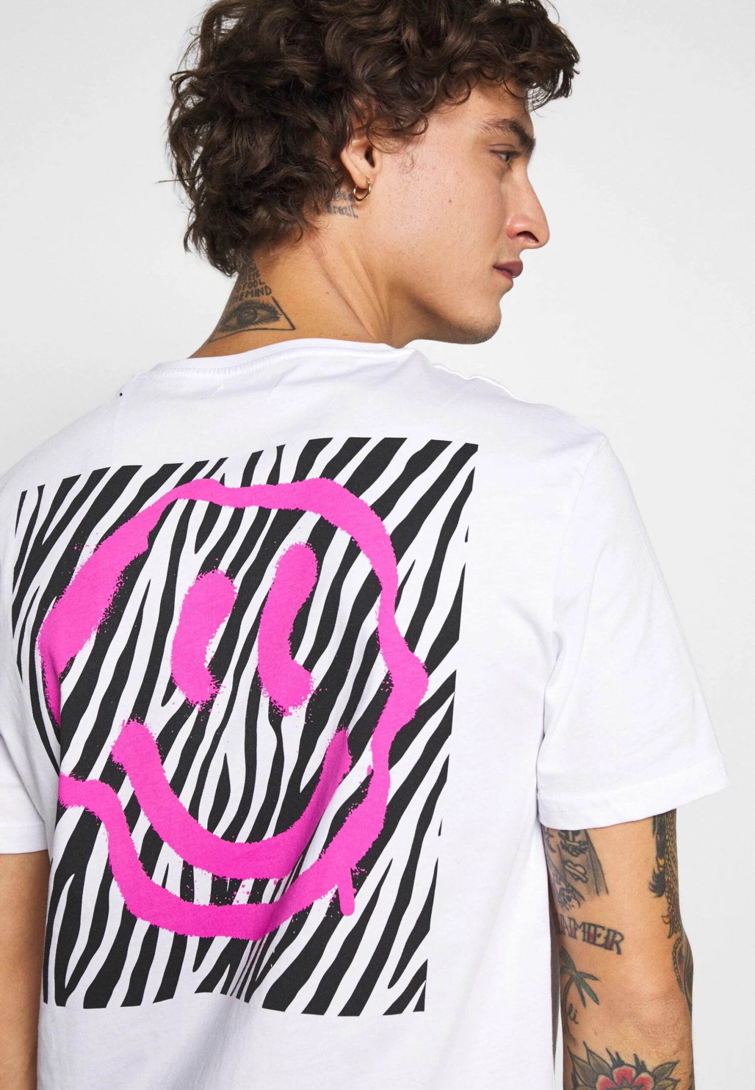 YOURTURN T-Shirt Print - White 7 YOURTURN T-Shirt Print - White - Afbeelding 7