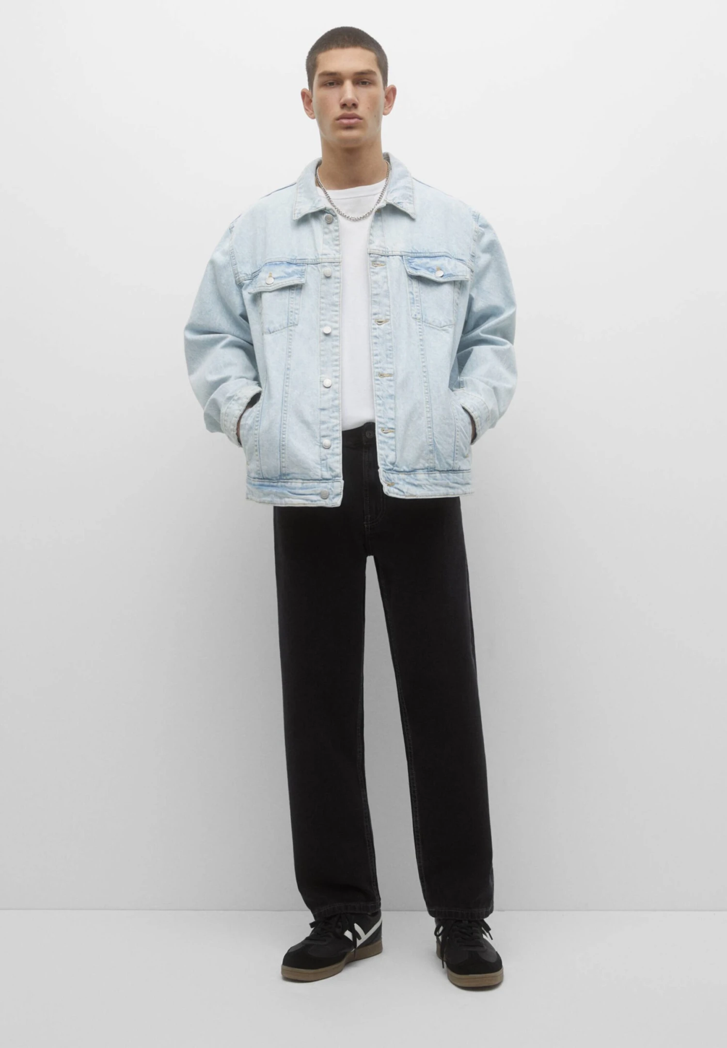 PULL & BEAR Wide - Relaxed Fit Jeans - Black 2 PULL & BEAR Wide - Relaxed Fit Jeans - Black - Afbeelding 2