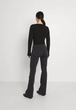 Lee Breese - Flared Jeans - Washed Black -Mode Kleding Winkel e07b97bc2fcf4cf2a995c3fd94e1d165