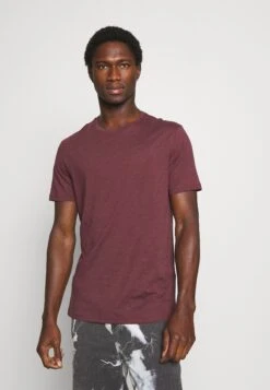 Pier One 3 Pack - T-Shirt Basic - Black/Mottled Dark Grey/Bordeaux -Mode Kleding Winkel e267b847dba141e2a89f69b01af20072