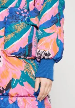 Yassimilly Padded Coat - Winterjas - Blue Iolite/Milana 11 Yassimilly Padded Coat - Winterjas - Blue Iolite/Milana -Mode Kleding Winkel e2961532783d45faace29b4257def214