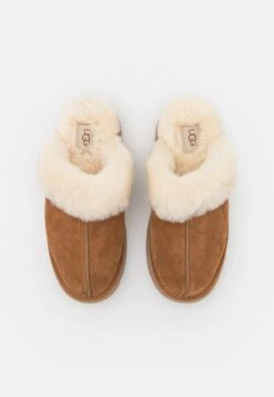 Ugg Disquette - Pantoffels - Chestnut 15 Ugg Disquette - Pantoffels - Chestnut -Mode Kleding Winkel e7285c3843ba4f50963a7119606316e7
