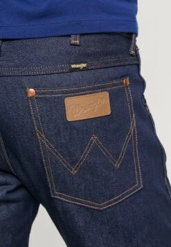 Wrangler Straight Leg Jeans - Dark Blue -Mode Kleding Winkel ee763adfdc70489d933f684c4eee5442